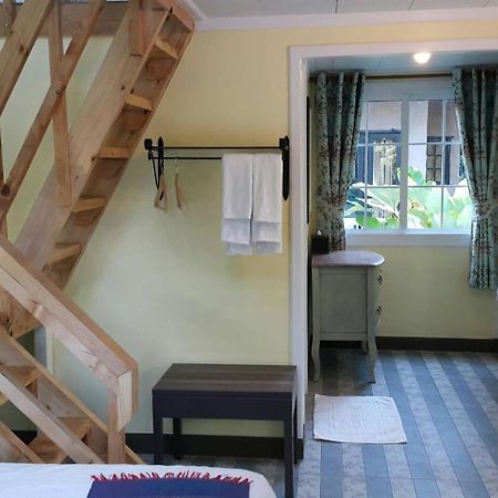 Baan Pong Tara Hotel Suan Phueng Luaran gambar